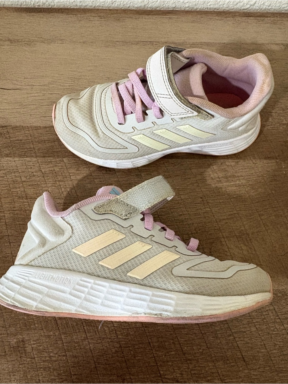 adidas Kids White and Pink Hook-and-Loop Athletic Sneakers
